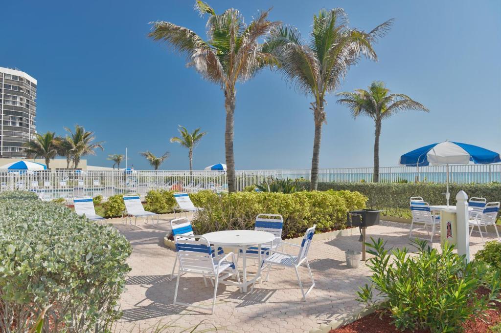 The Island Beach Resort Jensen Beach Exterior photo